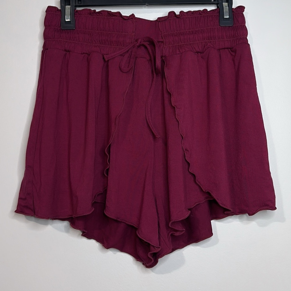 HALARA Frill High Waisted Elastic Waistband Drawstring
Flowy Stacked Shorts NWT - Picture 8 of 8